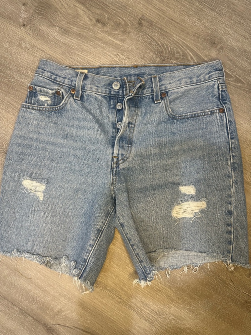 Levi's Light Blue Denim Jeans with Contrast Stitching